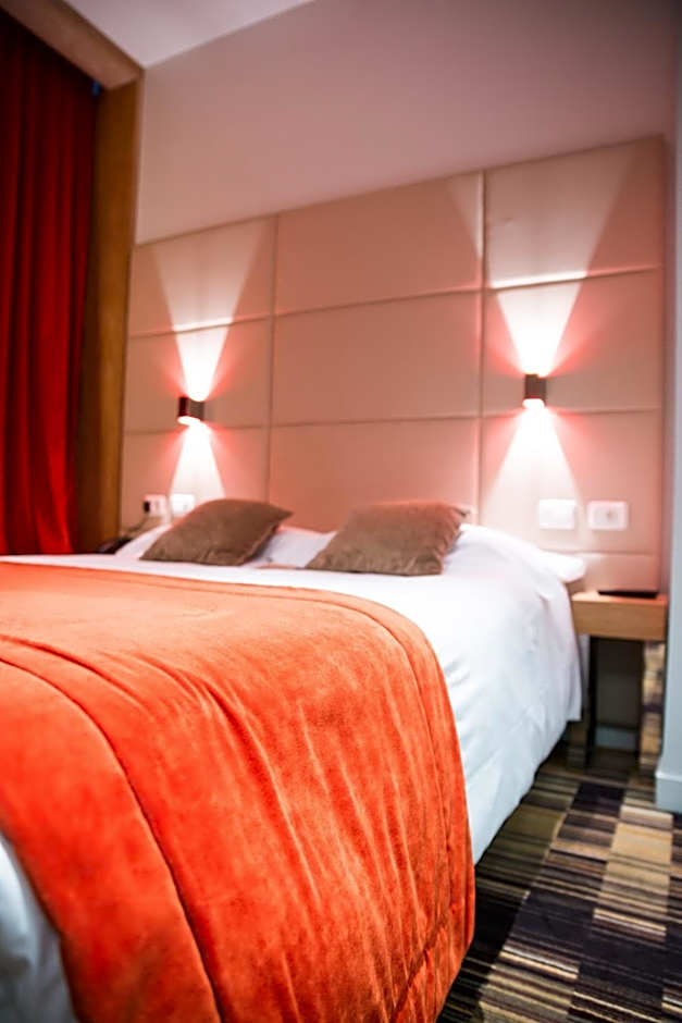 Golden Tulip Opera De Noailles