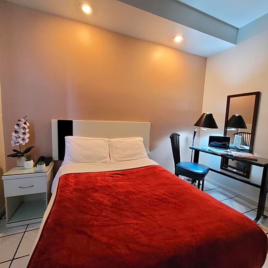 Hotel Cali Blvd.