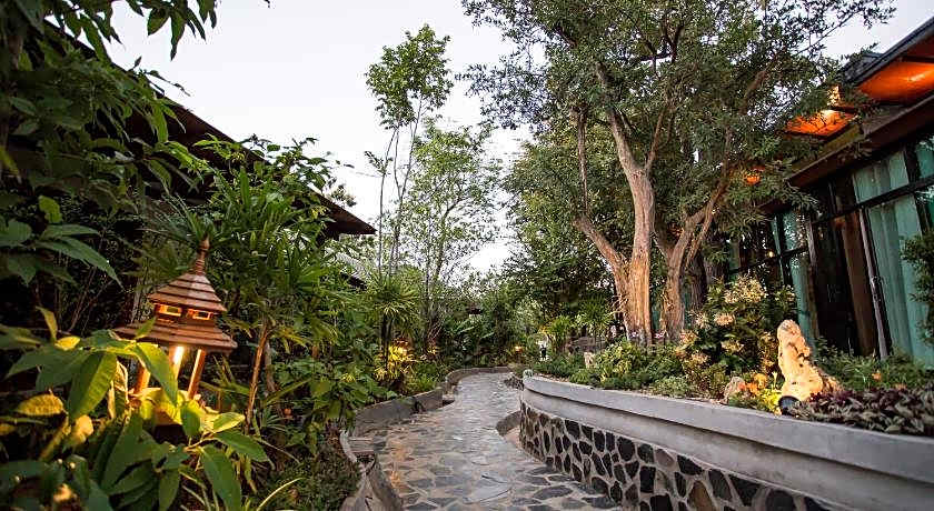 Foresto Sukhothai Guesthome