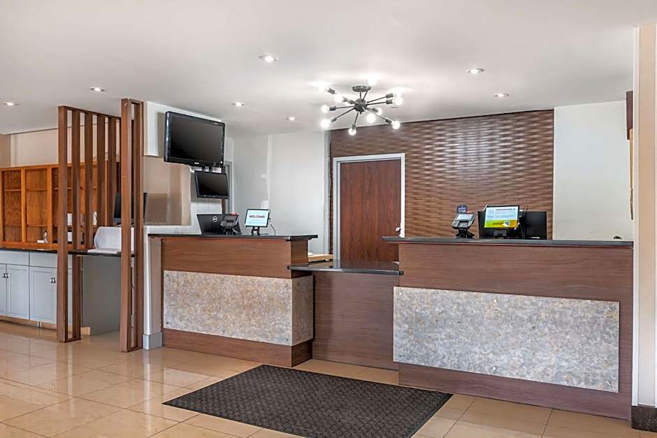 MainStay Suites Springfield IL