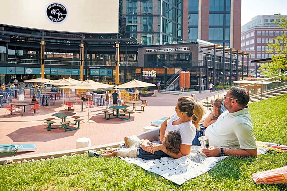 The Rally Hotel at McGregor Square