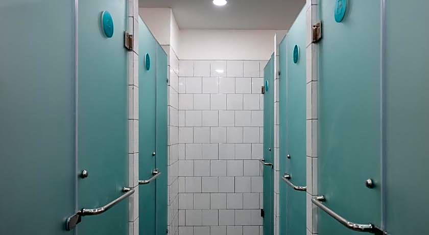 Bobopod Kebayoran Baru, Jakarta