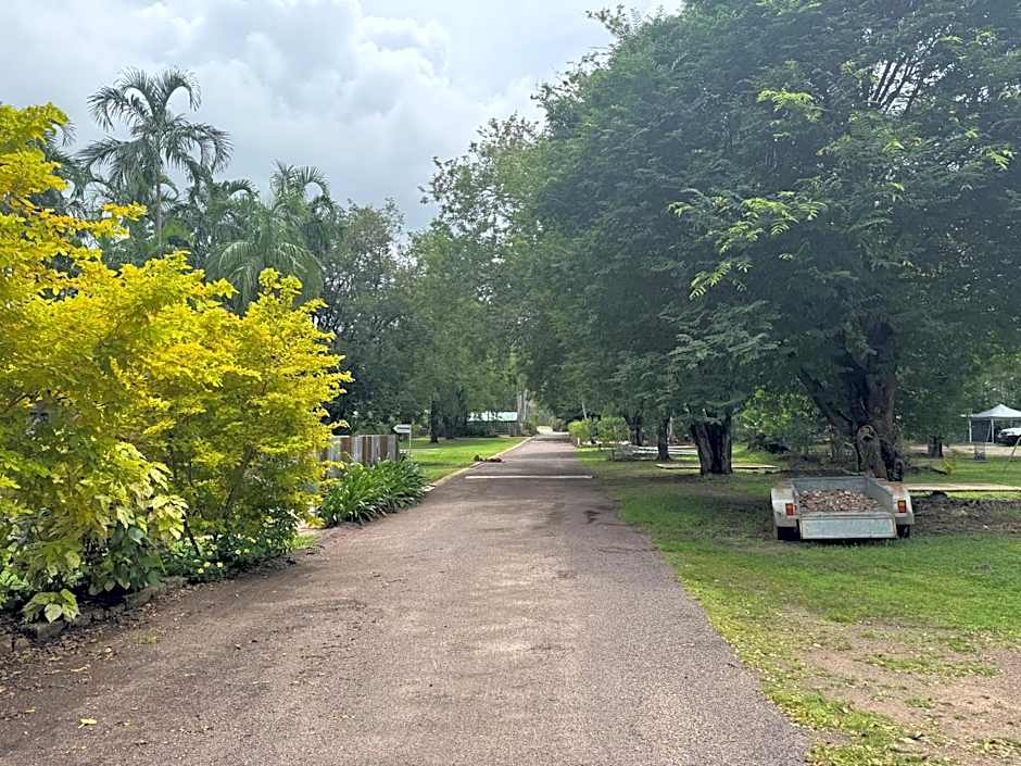 Darwin Boomerang Motel and Caravan Park