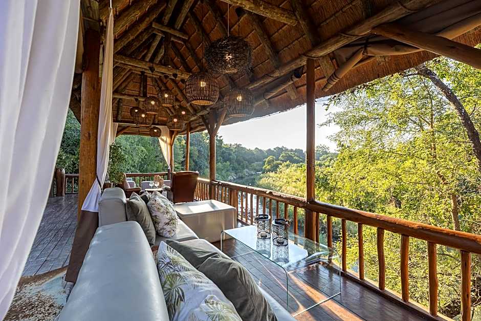 Karongwe River Safari Lodge