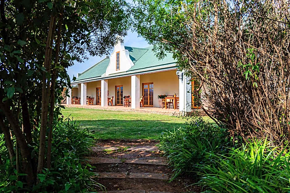 Mooiplaas Guesthouse