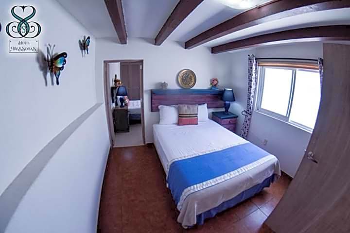 Hotel Tres Sofias
