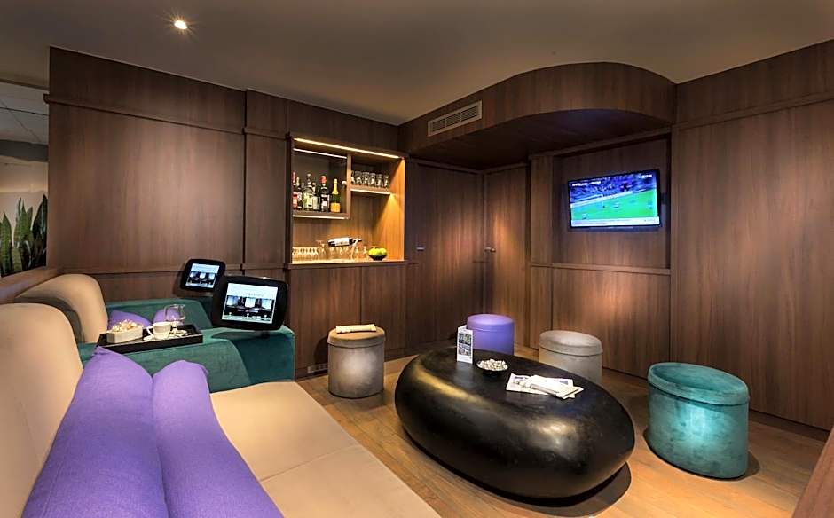 Hotel Acanthe - Boulogne Billancourt