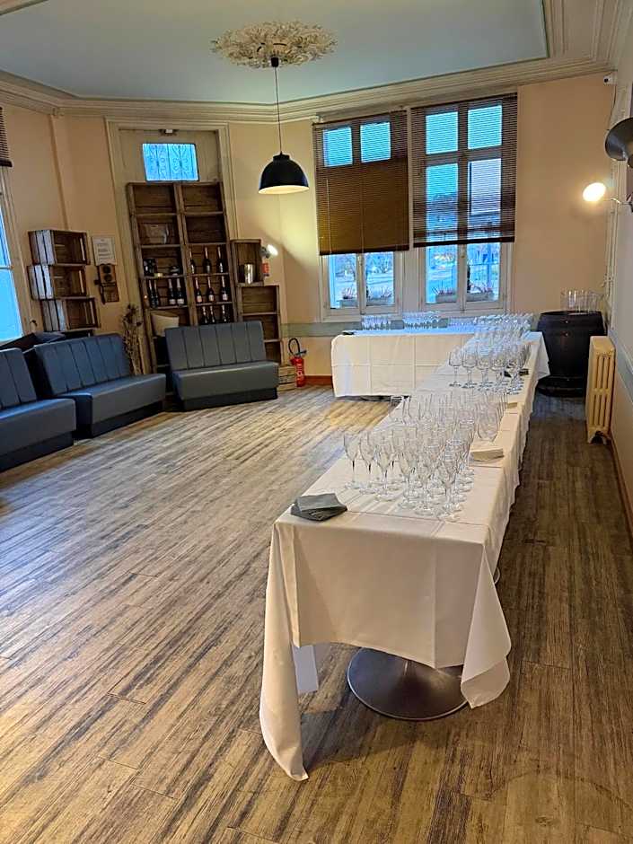 Logis Le Grand Hotel