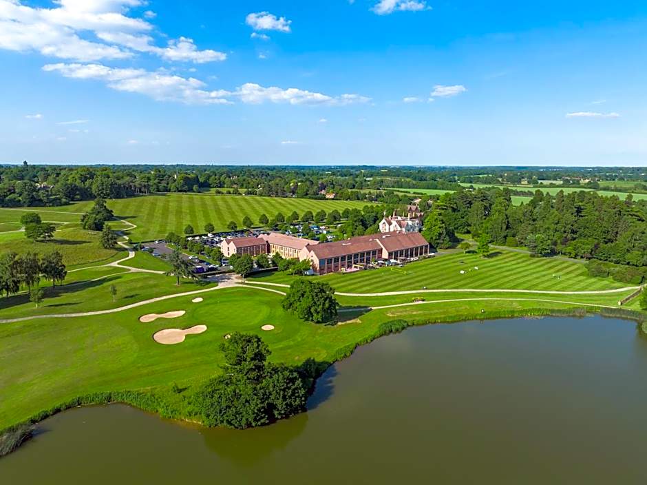 The Warwickshire Hotel and Country Club