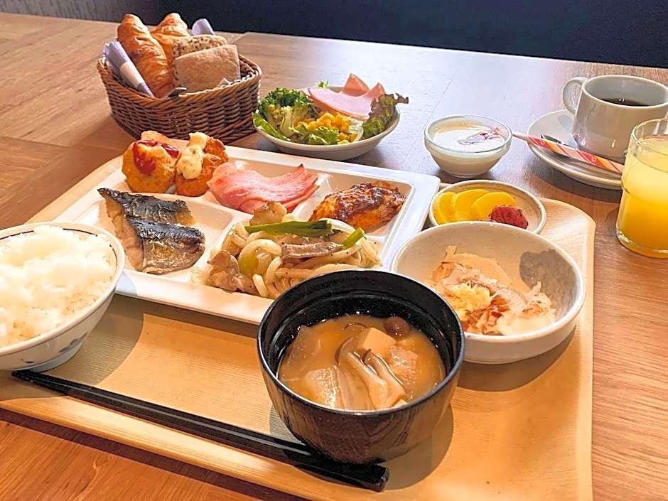 Hotel Route Inn Tsuyama Ekimae