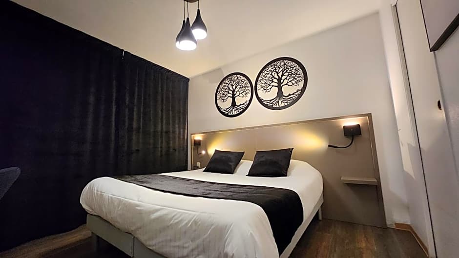 Cit'Hotel Le Cheval Blanc, Cognac Centre