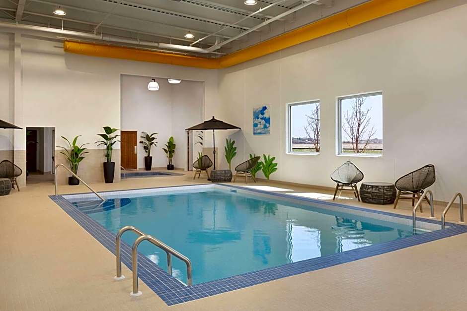 Microtel Inn & Suites by Wyndham Weyburn