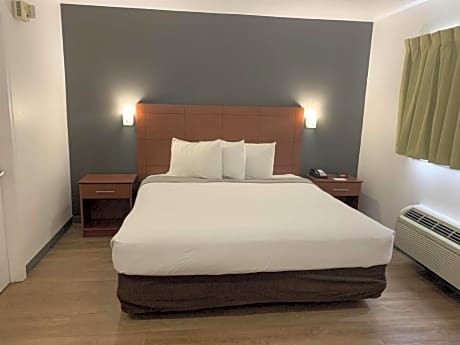 Superior King Room - Non-Smoking
