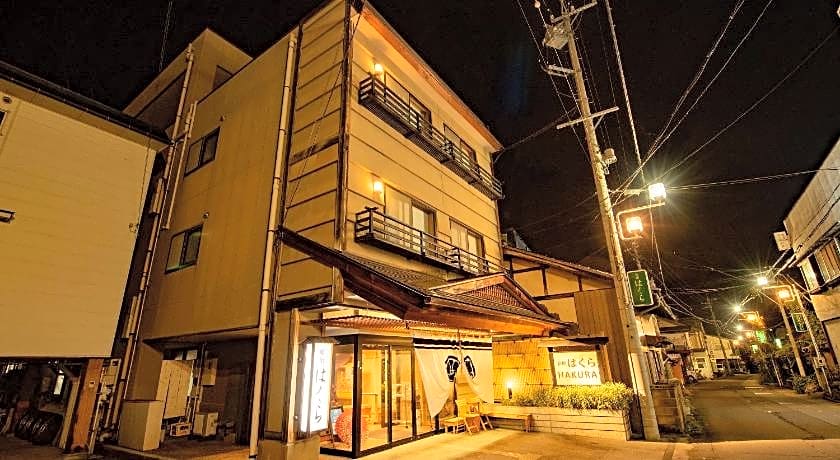 Ryokan Hakura