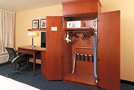 Suite with Two Double Beds and Sofa Bed
