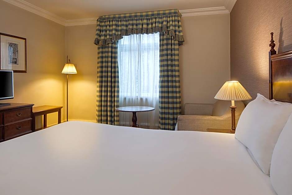 Winchester Wessex Hotel by Sunday