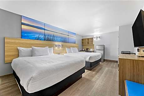 Days Inn & Suites by Wyndham Texas City-Galveston Area