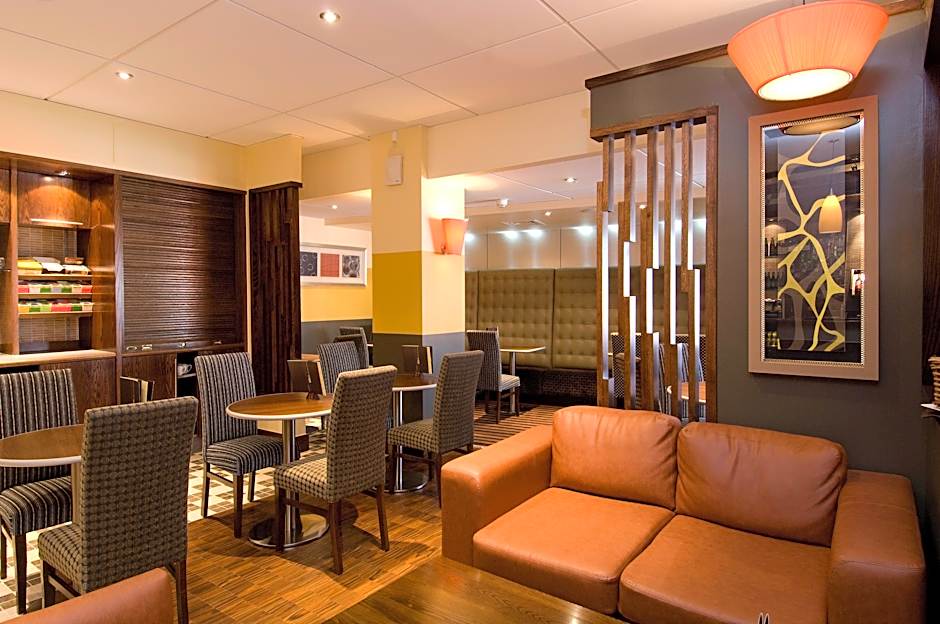 Premier Inn Coventry City Centre