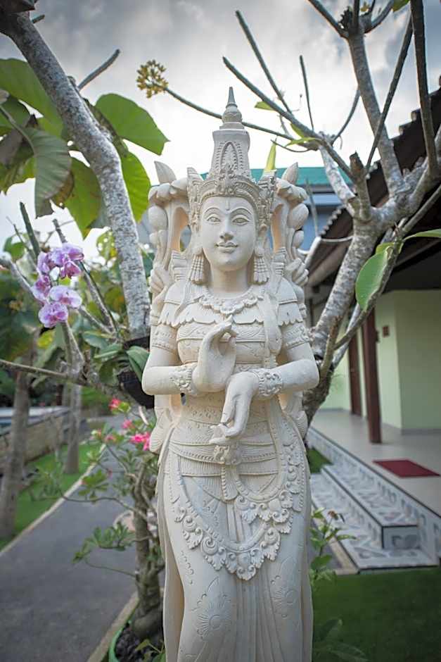 Queen Villa