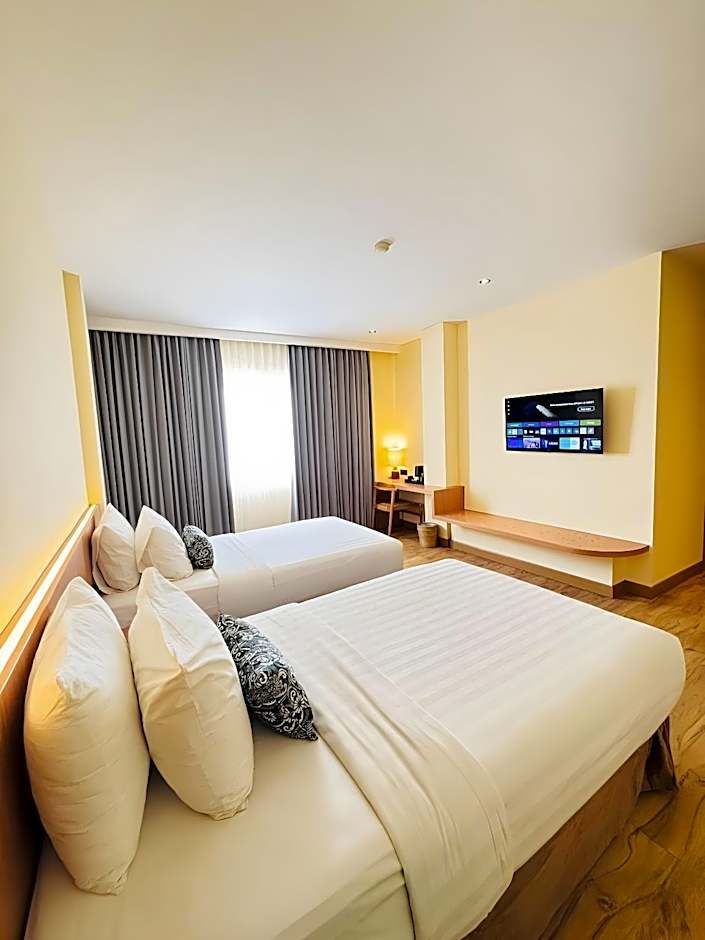 THE RIVAVI LEGIAN