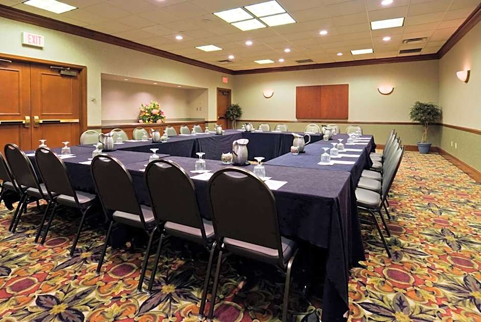 Embassy Suites By Hilton Hotel Lexington