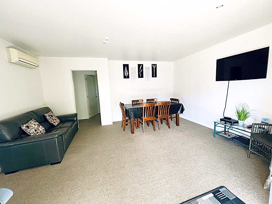 ASURE Phoenix Motor Inn