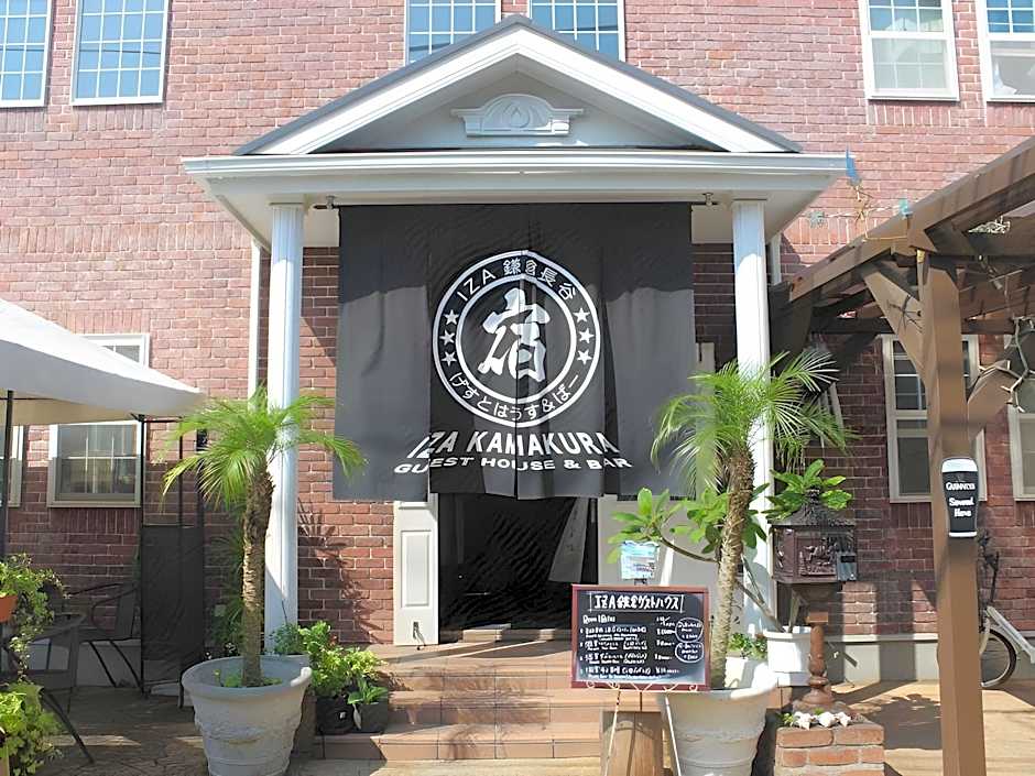 Iza Kamakura Guest House And Bar