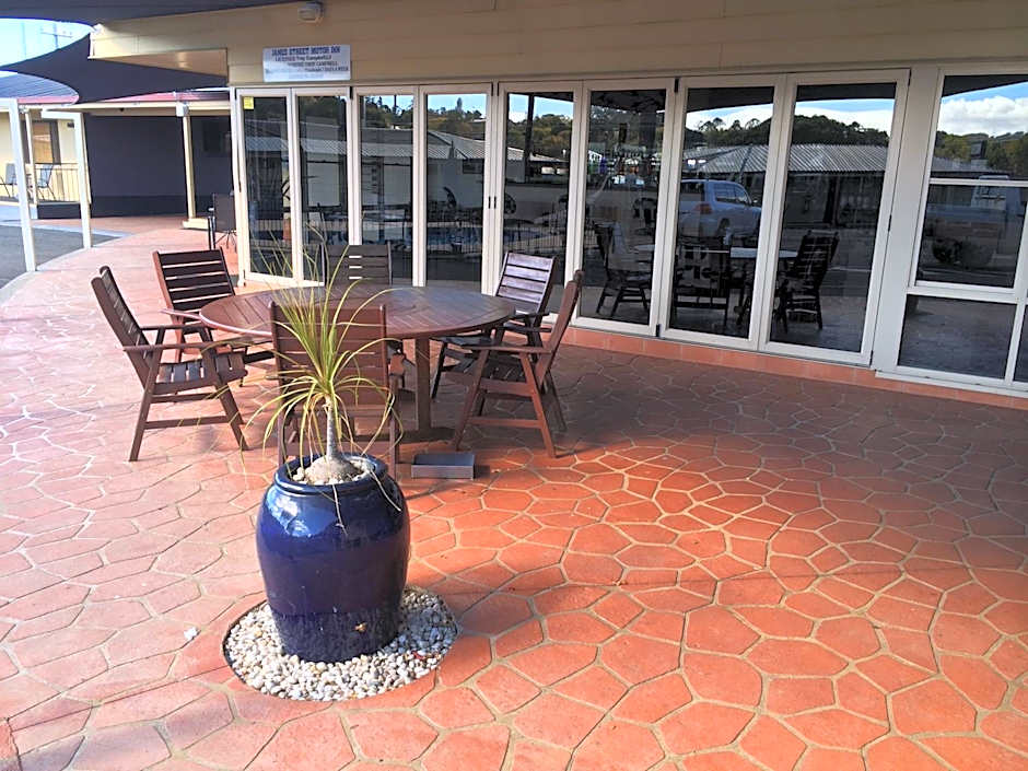 James Street Motor Inn