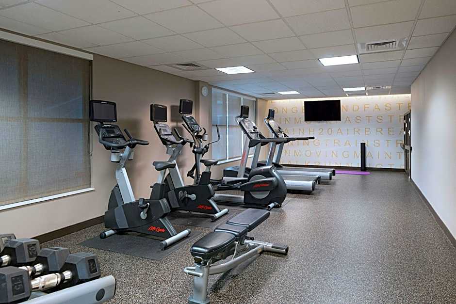 Residence Inn by Marriott Omaha Aksarben Village