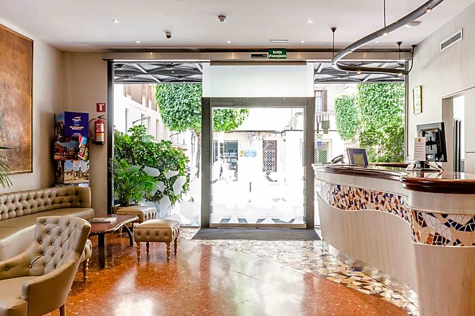 Hotel Gaudi