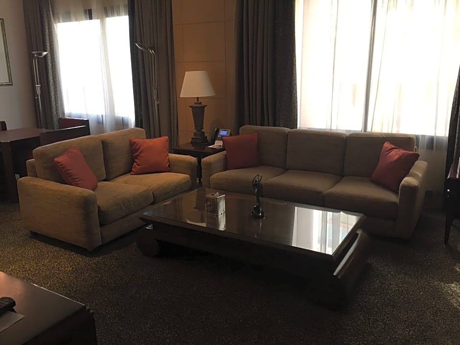Le Bristol Hotel