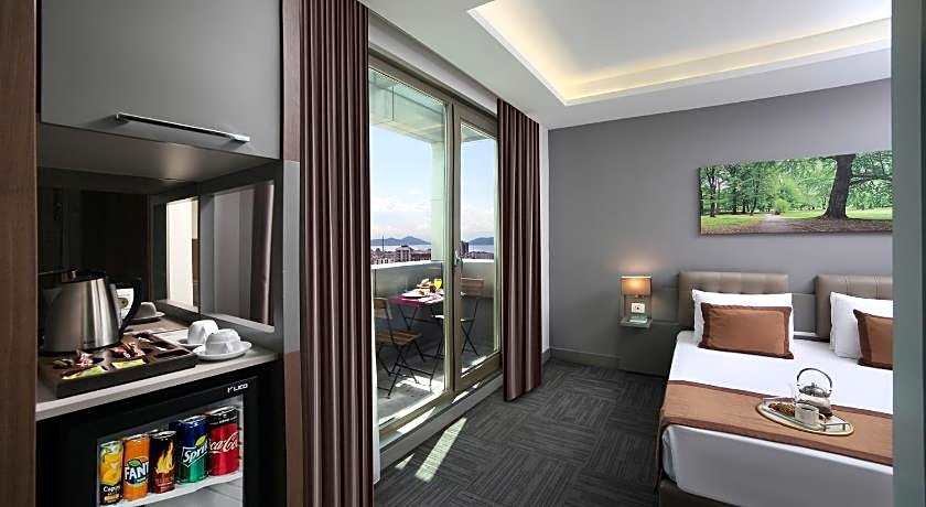 Plus Hotel Bostanci Atasehir