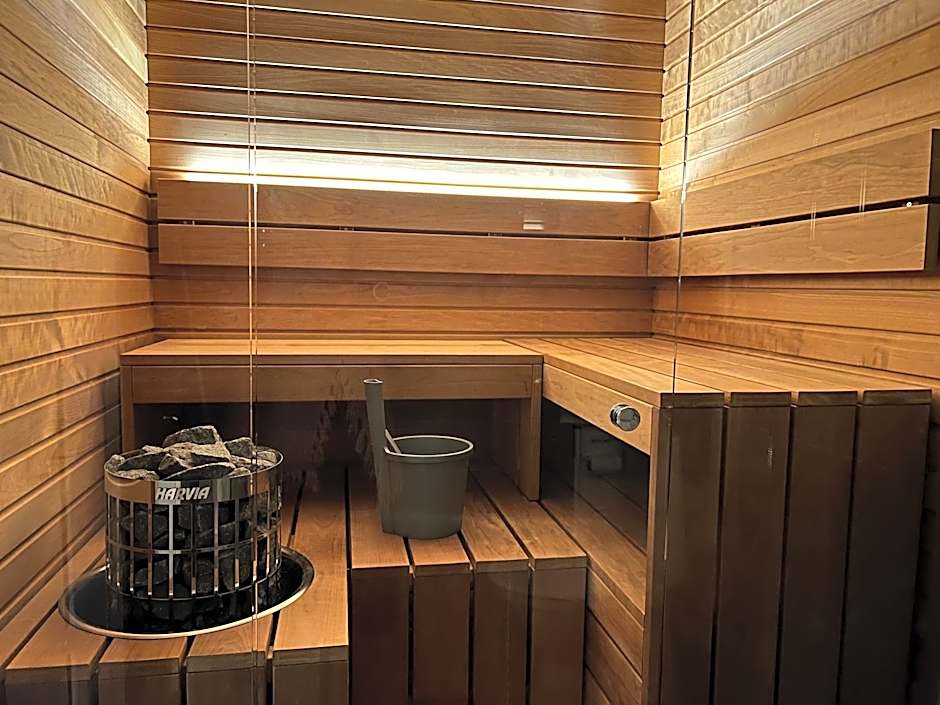 Wilderness Hotel Nellim & Igloos