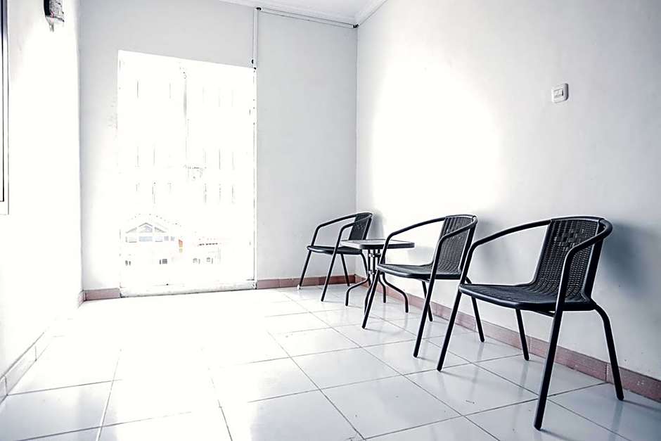 RedDoorz @ Jalan Narada Lampung