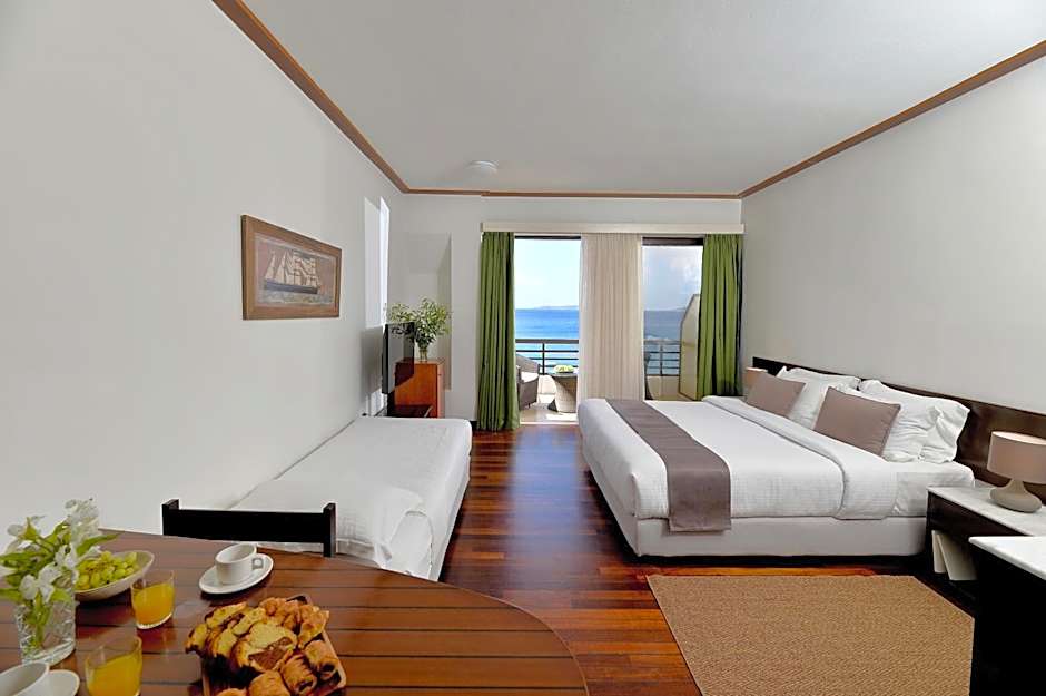 Limira Mare Hotel
