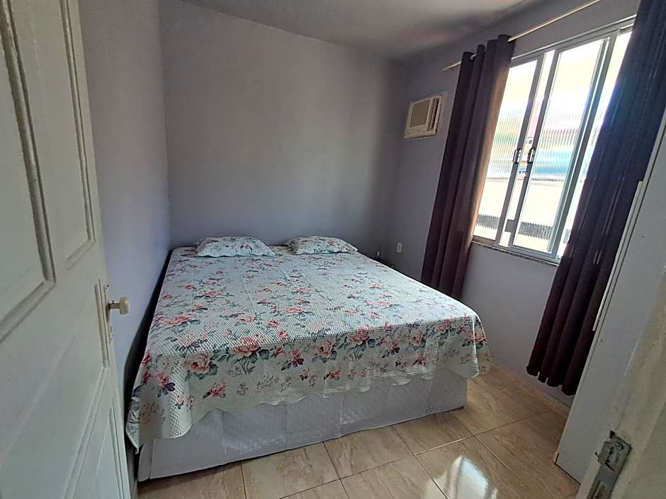 Casa com 2 Camas Queen e 1 King em Quartos Climatizados