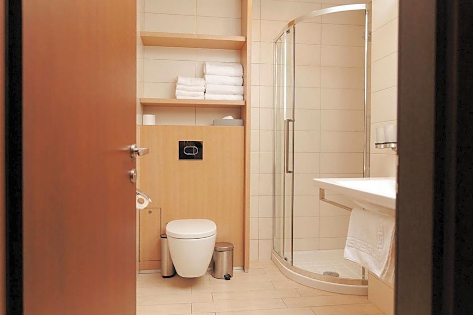 Mana Suites & Sea SPA