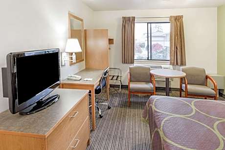 King Room - Non-Smoking