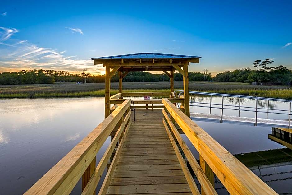 Charleston Creekside Inn