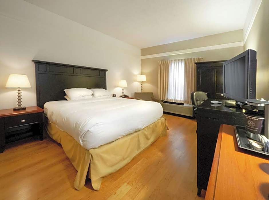 DoubleTree By Hilton Buffalo Amherst