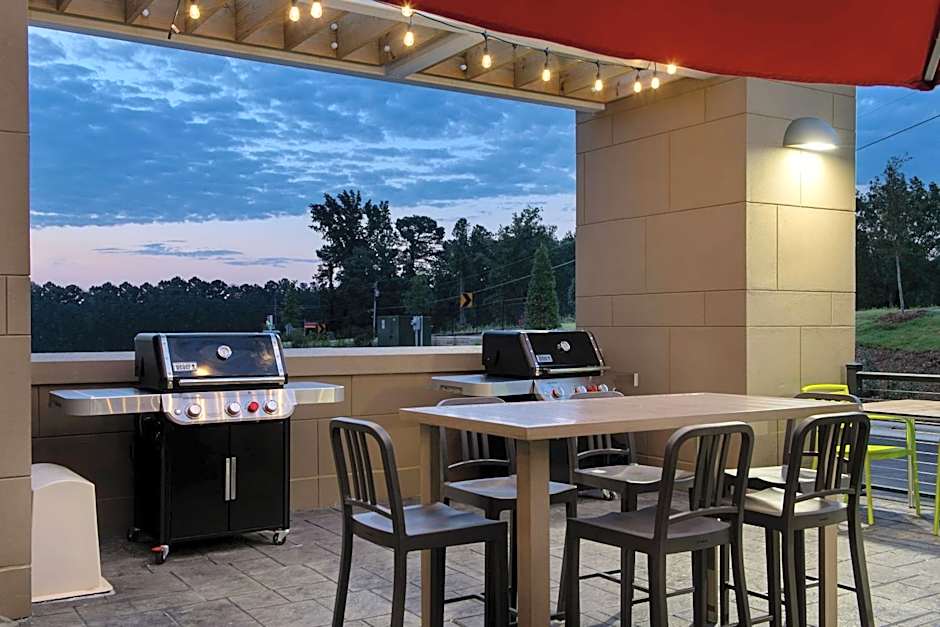 Home2 Suites By Hilton Fayetteville North
