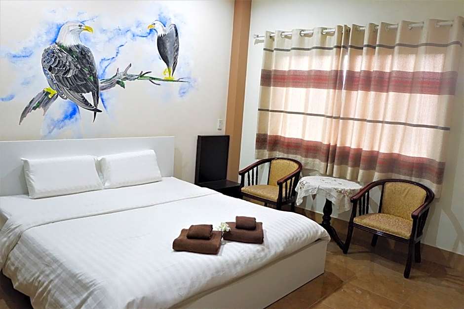 Suwanna Riverside Resort