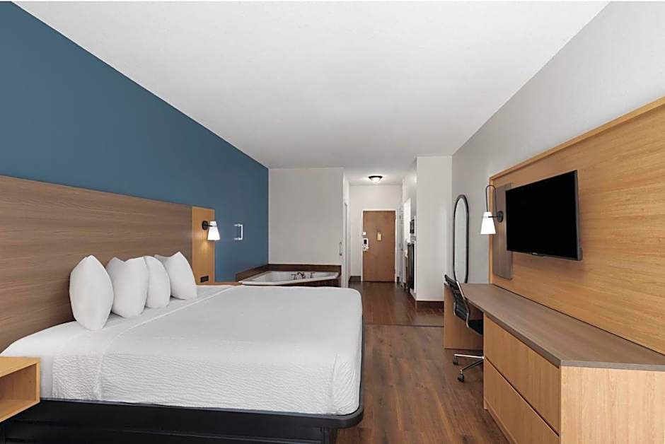 Baymont by Wyndham Moss Point/Pascagoula