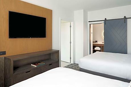 Two-Room Suite with Two Queen Beds and City View