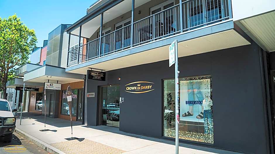 Crown on Darby Apartment