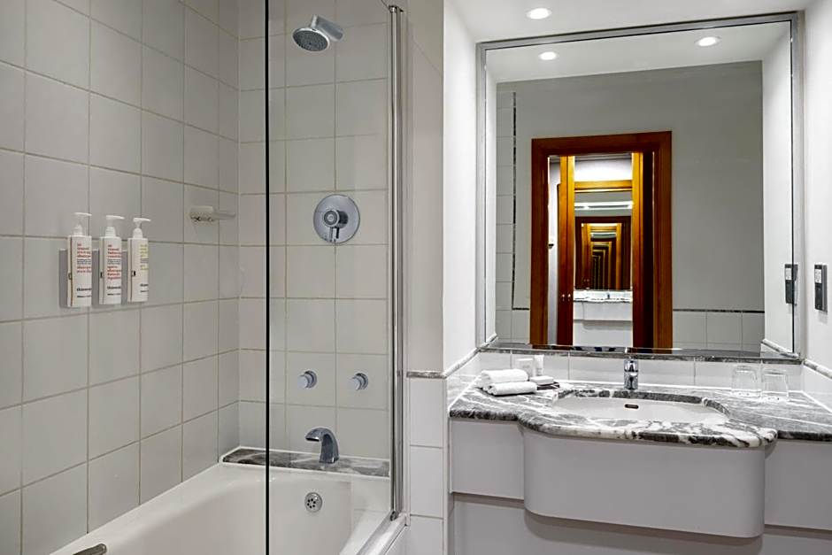 Delta Hotels by Marriott Bexleyheath