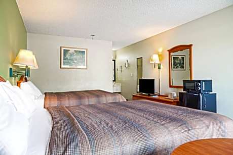 2 Queen Beds Non-Smoking