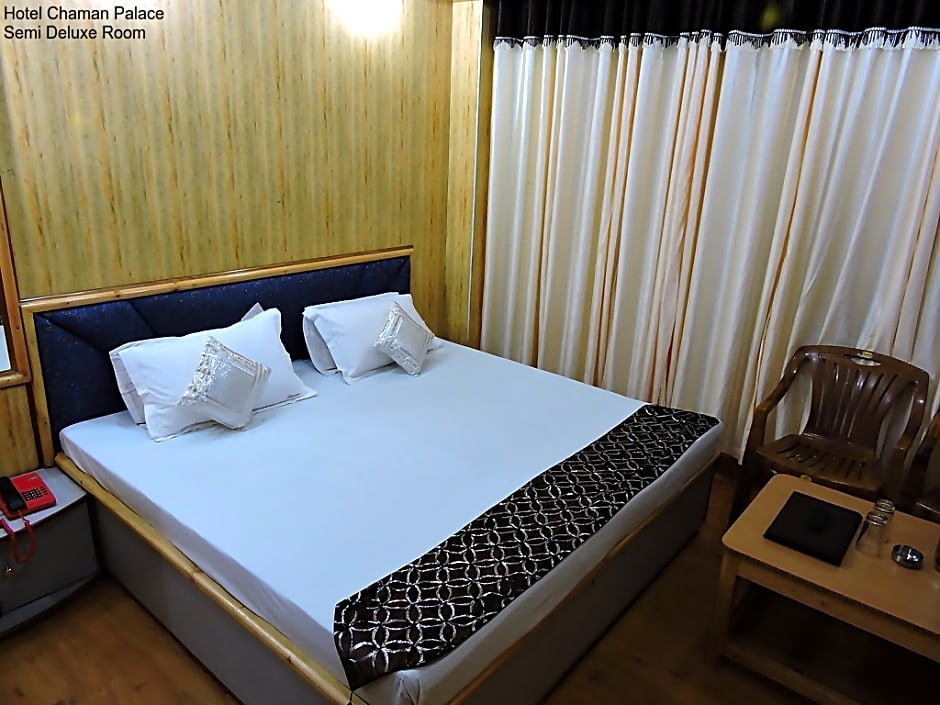 Hotel Chaman Palace