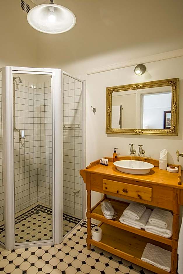 Excelsior Manor Guesthouse