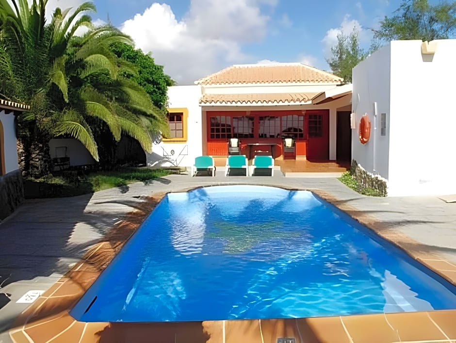 Vip Villas - Caleta Dorada